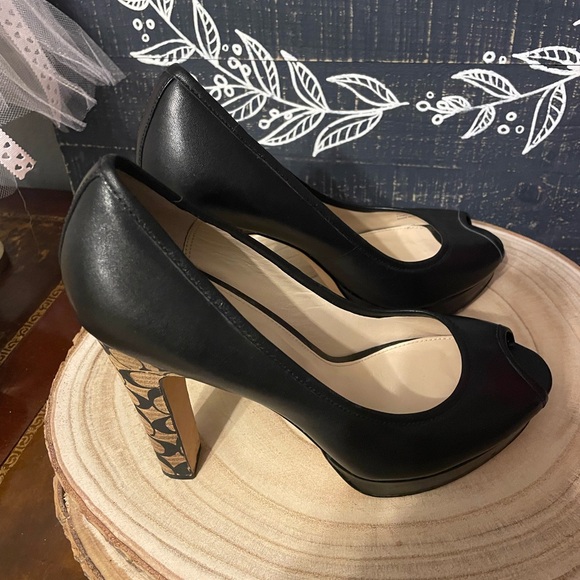 Coach Breana black peep toe 5 inch heels Size 8.5 - Picture 5 of 10